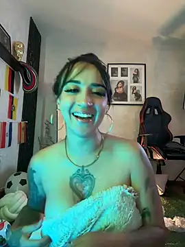 EmmyEvans1 webcam