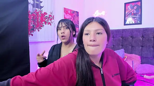 Kyra_Noir webcam