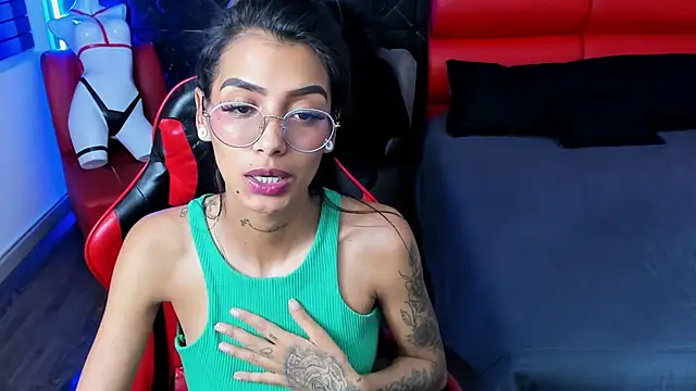 KarlaSlutSkinny__