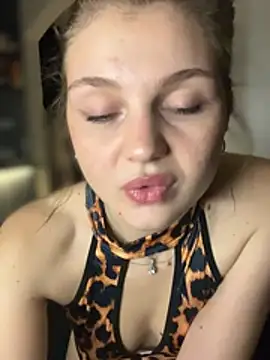 Emaline_Fane webcam