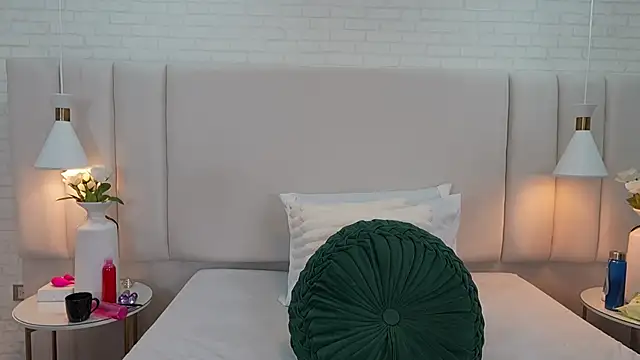 SaraLugo webcam
