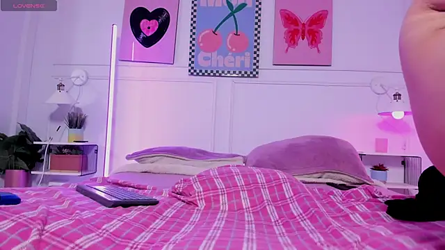 Sharon_Adamss webcam