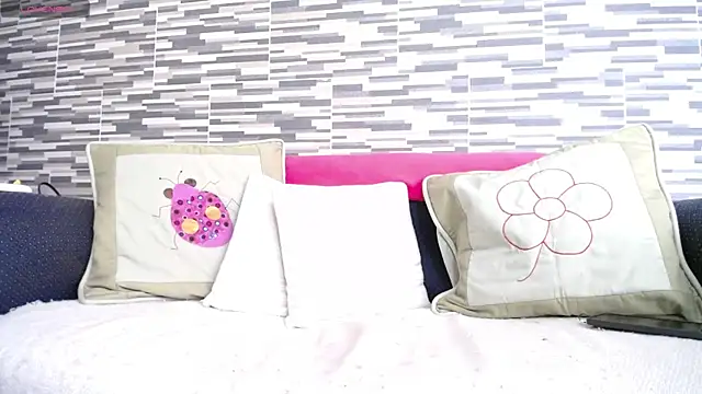 VioletaGomez_Co webcam
