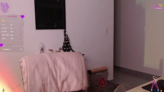 scarlett_diamond11 webcam
