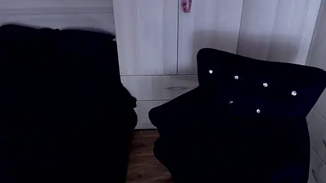 MistressDemi webcam
