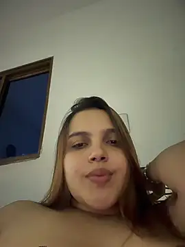 Colibri_xxx live cam on StripChat