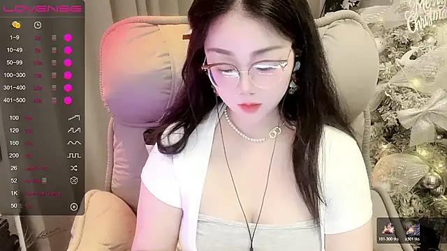 Monica-666888- webcam