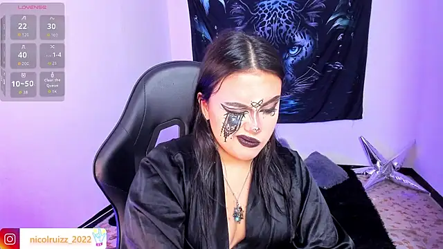 Nicolle_Ruizz webcam