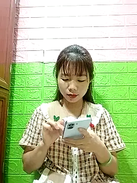 AmyLinee01 webcam