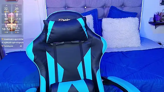 Kata_Bigboobs webcam