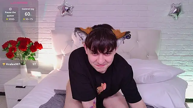 FetishFox webcam