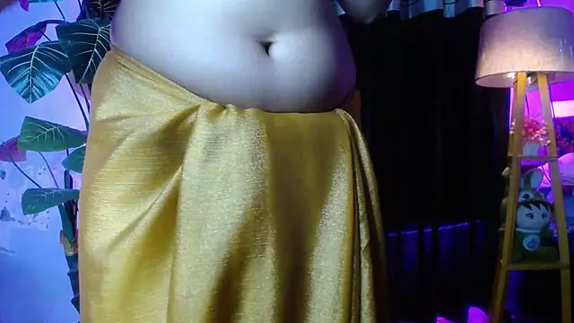 adult chatting Kiara 1122