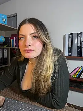 juanitablue live cam on StripChat