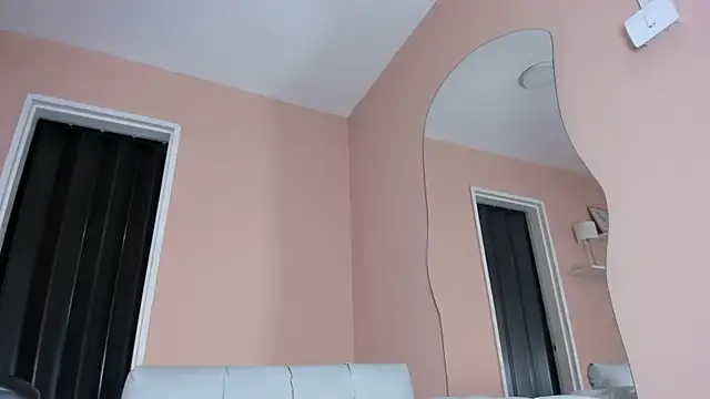 Kat_44 webcam