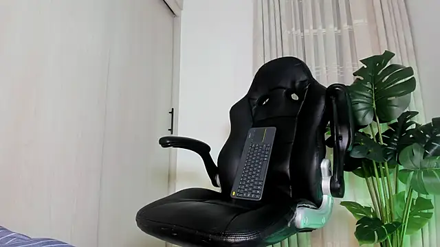 Biscuit_oliva webcam