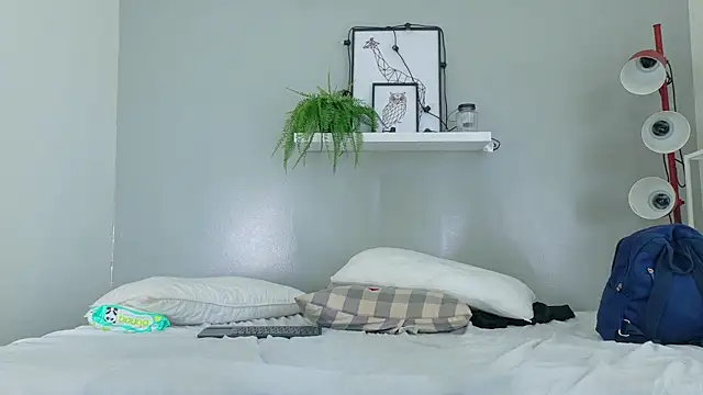 SeleneGibson__ webcam
