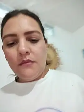 Mia_Hampton webcam