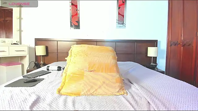 MiaMarin_hot webcam