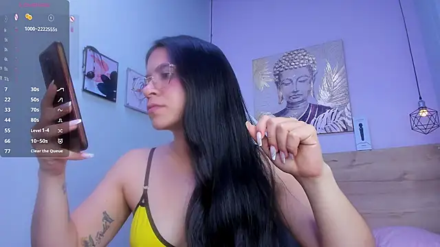 lalytulu99 live cam on StripChat