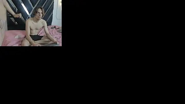 ScaraAndTomy webcam