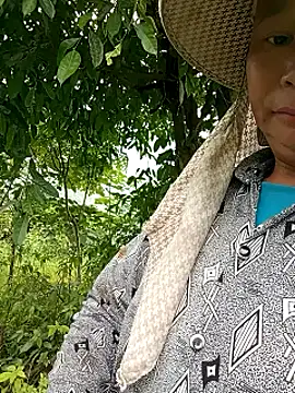 tuyet-nhi webcam