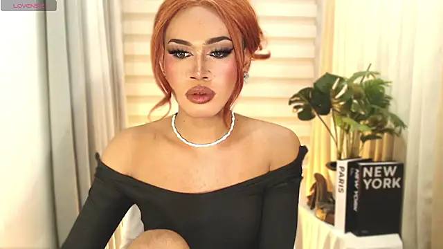 Winnie_Harllow webcam