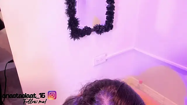 Miia_Thompsonn webcam