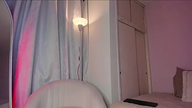 Harii_02 live cam on StripChat