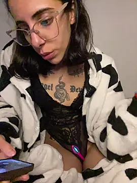 Poison_Ivy_29 webcam