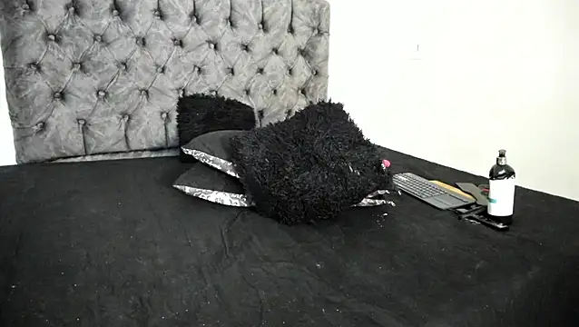 sweet__wild webcam