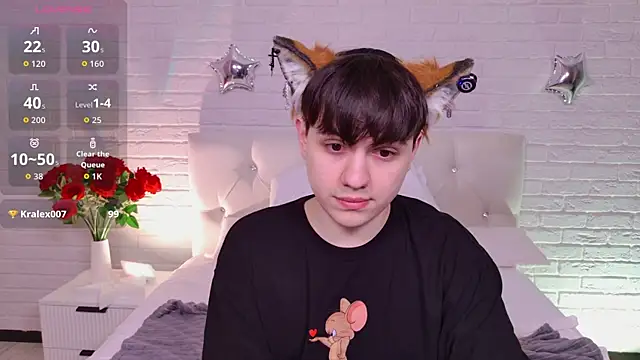 FetishFox webcam