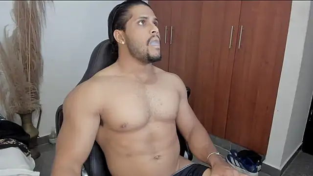 Evansdark1 live cam on StripChat
