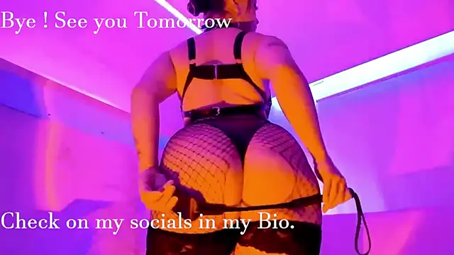 Gloomydoll webcam