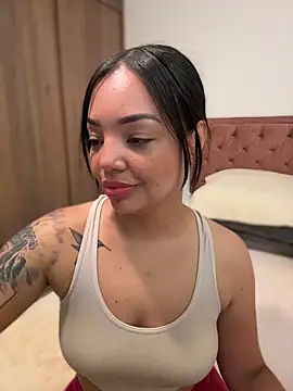 JennLeMoka webcam