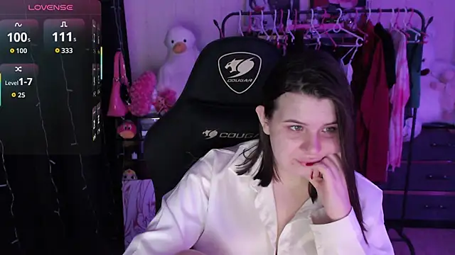 AmyVibess webcam