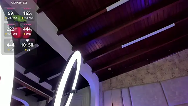 mily_vermont - Mily_Vermont's free webcam - UK Sex Cams