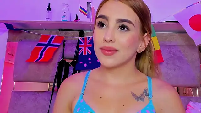 Natasha-Adams webcam