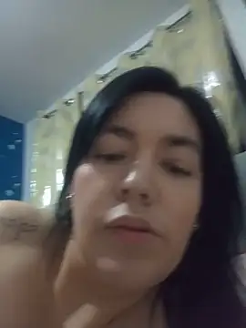 dhanya_moon webcam