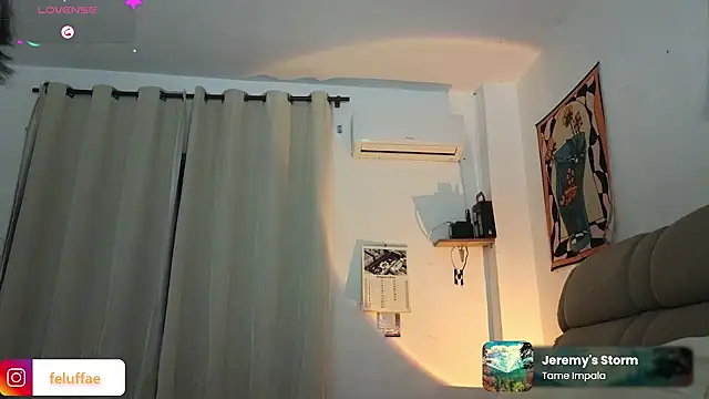 feluriana webcam
