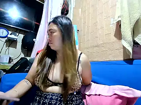 Lonely_Heart webcam