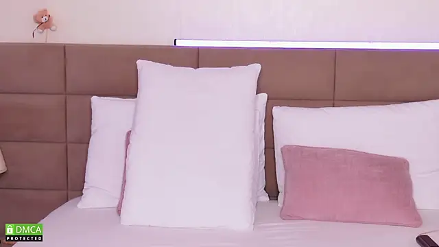 EmilySin_ webcam