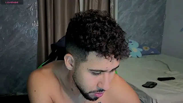 daiki_jack - Daiki_Jack's free webcam - UK Sex Cams