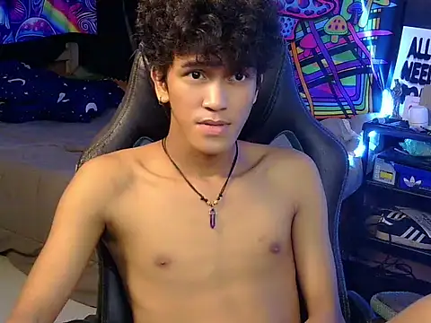 hugekenbigcock webcam