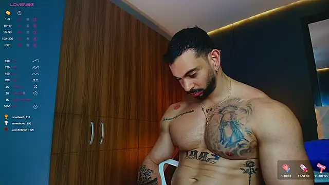massimo_visconti (M young) - show ass and spank x10💥