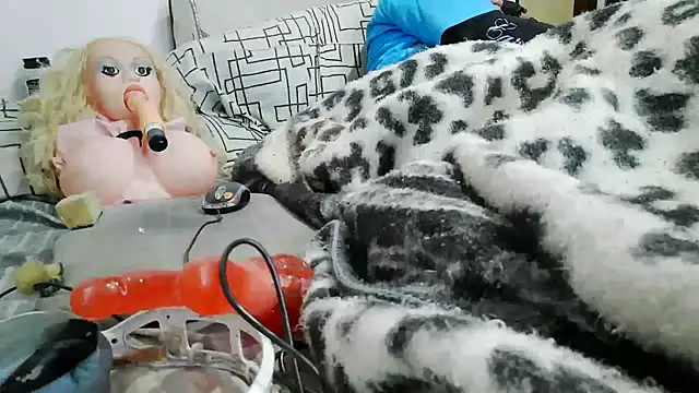 messi_syssy live cam on StripChat