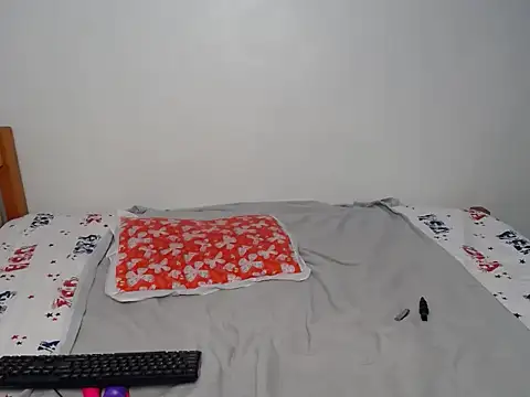 Playfulsinnerr webcam