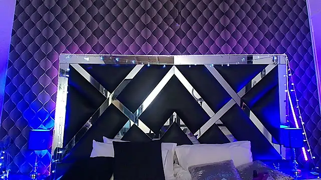 victoriaa_lee_ webcam