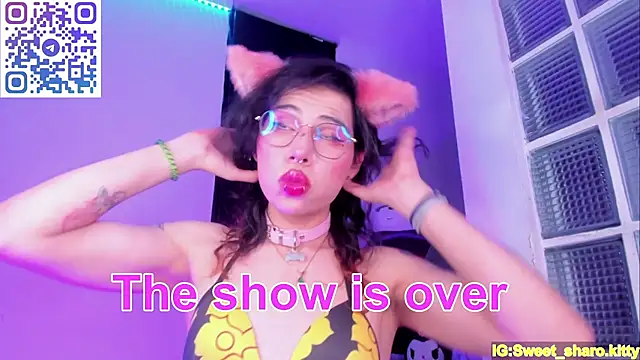 Sweet-SharoKitty webcam