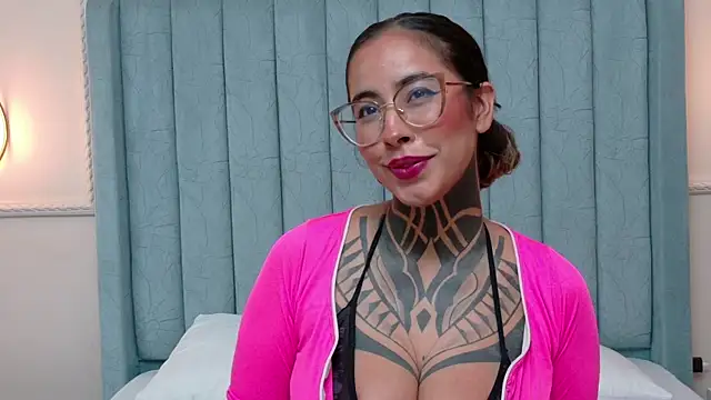 NicoleBlum webcam