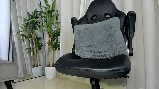 Christopher_Well webcam